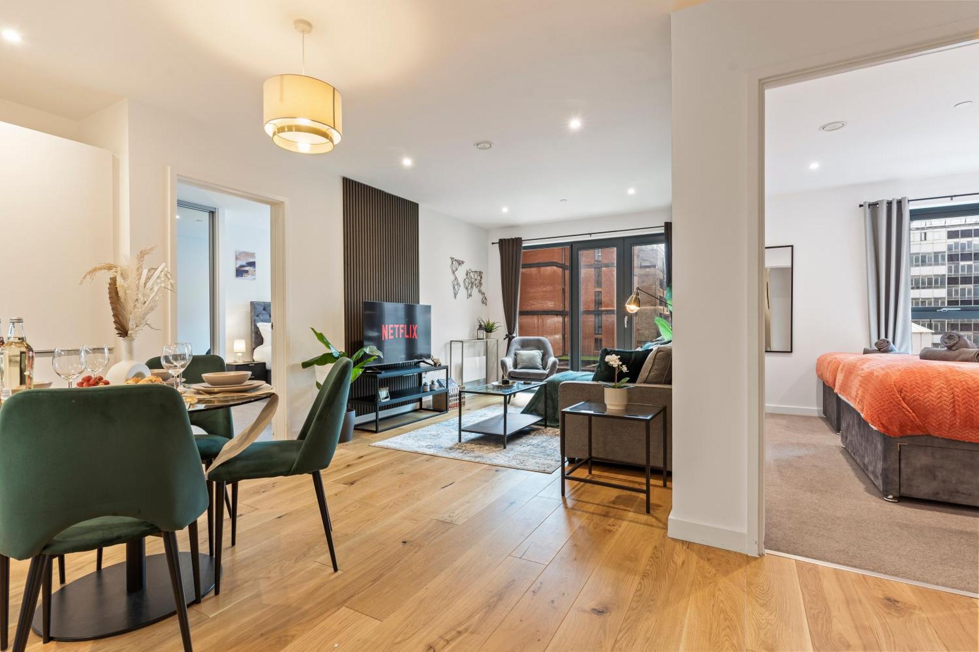 Shanti Suite - 2Bed 2Bath City Centre - Wifi - Netflix- Parking- Modern- Perfect For Family, Contractors, Leisure, Business By Shanti Nights Birmingham Exterior foto